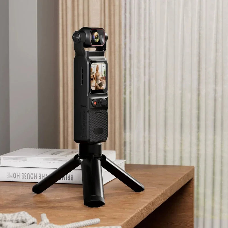 4K UHD Touch Screen Portable  Vlogging Camera Pocket Sports Camera with Gimbal Handheld Stabilizer Body Camera Video Recording